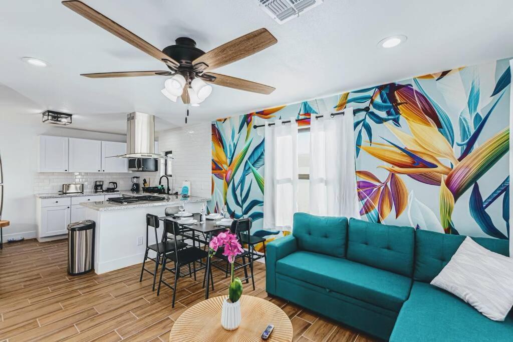 Phoenix Retreat - 2 Bedroom Home With King-Size Bed - 3 Smart Tvs - 10 Min From Airp - Unit A Екстериор снимка